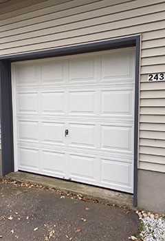 New Garage Door Installation In Dundee